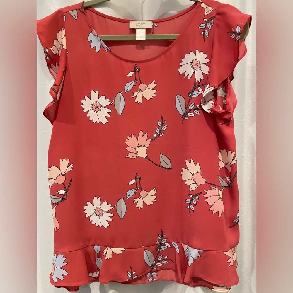 Loft blouse, size large, lightly worn, no flaws. Burnt orange color